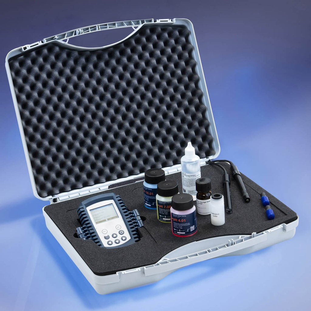 TintometerSD335_Set2_CaseOpen.jpg