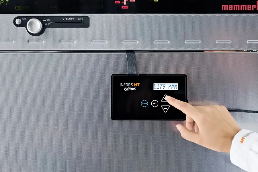 Infors celltron controller.webp