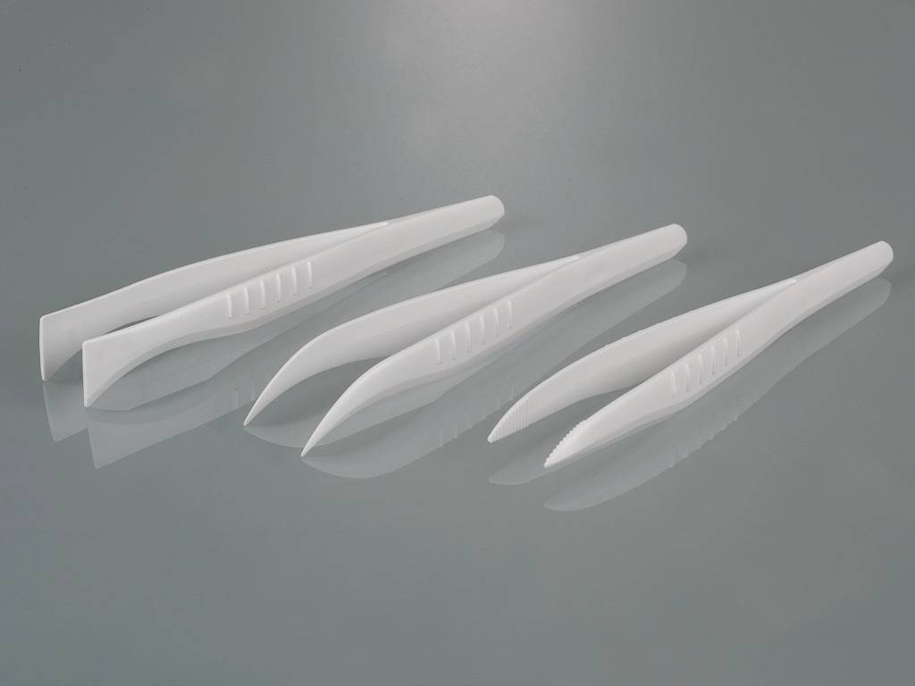 Forcep, PS, broad tip, 130 mm, sterile