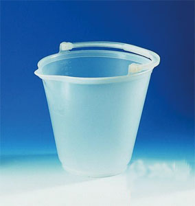 [1470454] PP bucket 15 l w/spout grad.