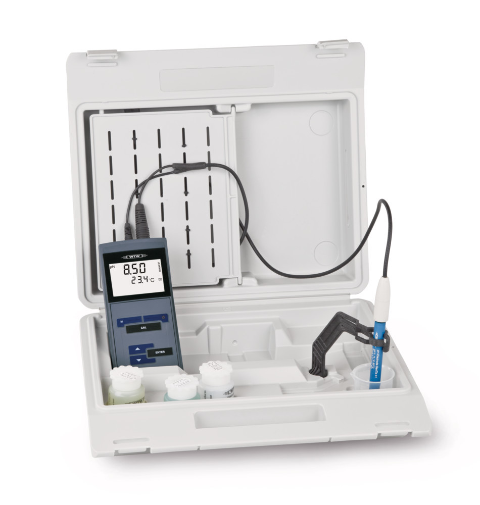 pH meter, WTW ProfiLine 3110, w. case, electrode, and accessories