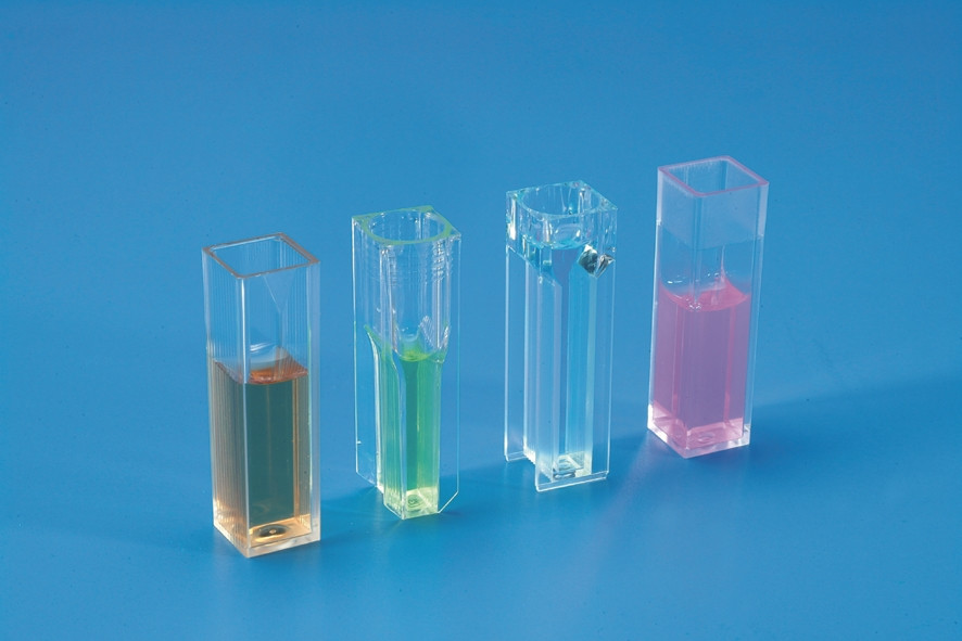 Cuvettes 10x10mm, PMMA, 2,5 ml styrofoam, kartel