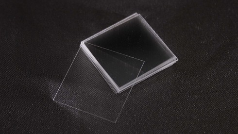 [6085500] Cover slips, square, 18 x 18 mm