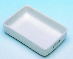 Incinerating dish, rectangular, porcelain, 20 ml