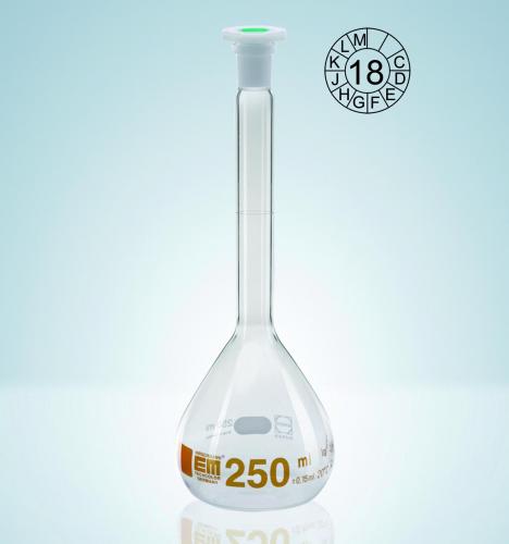 Volumetric flask 10 ml, brown graduated NS 10/19,