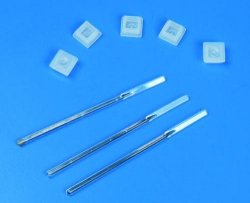 Accessories for standard and s emi-micro cuvettes,
